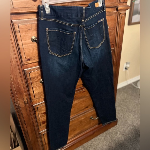 Seven7 Brand Tummyless Skinny Jean - Picture 4 of 4